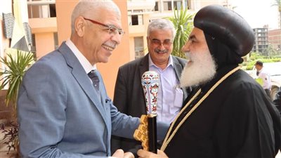 تفاصيل لقاء رئيس جامعة المنوفية بالأنبا بنيامين مطران المنوفية