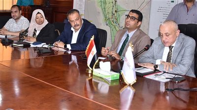 محافظ الأقصر يوجه بسرعة إنهاء الأعمال المتبقية من مشروعات «حياة كريمة»