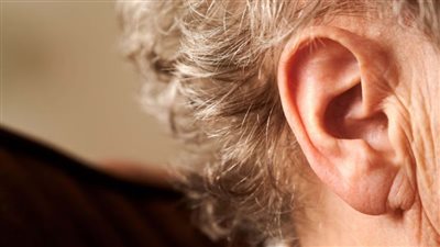 دراسة جديدة: ضعف السمع يزيد من مخاطر الإصابة بأمراض القلب