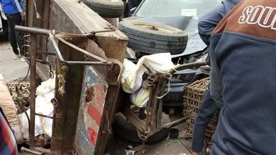 تفاصيل إصابة 6 أشخاص فى حادث تصادم سيارة ملاكي بعربة كارو بطنطا