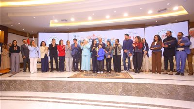 وزيرة التضامن تكرم نجوم وصناع مسلسل لام شمسية 