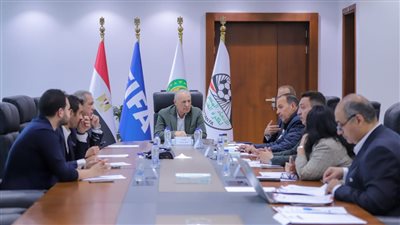 قرارات مهمة في اجتماع أبوريدة ومجلس اتحاد الكرة.. تعرف على التفاصيل 