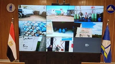 محافظ دمياط يتابع جهود الحملات على محطات الوقود ومواقف سيارات الأجرة 