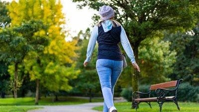 كيف يساعد المشي على تحسين الذاكرة؟ 