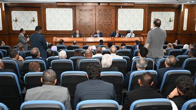 تفاصيل لقاء كامل الوزير مع محافظي ومستثمري الأقصر وأسوان 