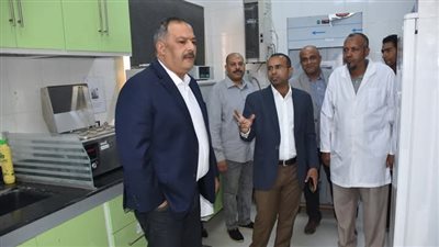 بالصور.. رئيس «مياه الأقصر» يتابع أعمال محطة معالجة الصرف الصحى بالبياضية