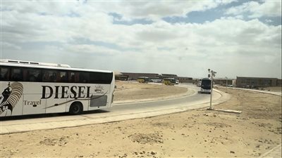 وزير السياحة والآثار يواصل متابعته لحركة الزيارة بمنطقة أهرامات الجيزة في ضوء التشغيل التجريبي