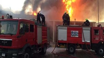 مصرع طفلين وإصابة 5 آخرين في حريق مصنع مراتب بالمحلة