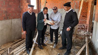 بالصور.. جهاز 6 أكتوبر يزيل 16 مخالفة بناء بالتعاون مع الشرطة