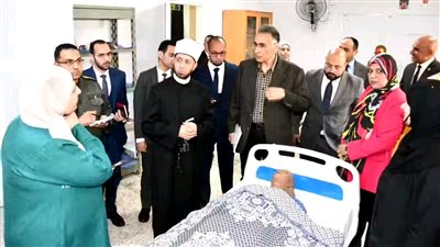 وزير الأوقاف: محاضرات دورية للواعظات بمعهد التمريض لدعم الطالبات لترسيخ شرف المهنة