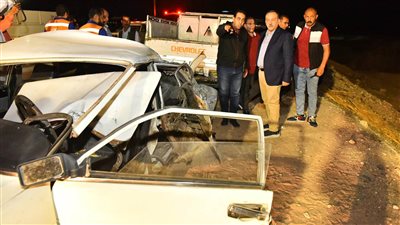 بعد مصرع وإصابة 13 شخصًا.. محافظ أسيوط يتفقد موقع حادث أتوبيس أبنوب|صور