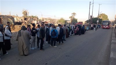 مستقبل وطن يدشن مبادرة لتوفير أتوبيسات يومية لنقل الطلاب والموظفين من المراغة إلى جامعة سوهاج| صور