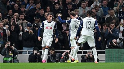 توتنهام في مهمة محفوفة بالمخاطر أمام فرانكفورت.. حلم الإنقاذ الأوروبي على المحك