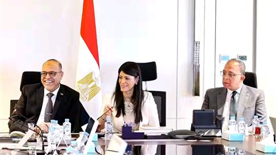 تتيح بيانات نحو 400 مهنة.. رابط منصة آفاق الفرص والوظائف في مصر