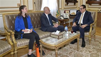 رئيس جامعة القاهرة: نسعى إلى تعزيز الشراكة مع اليونان المجالات الأكاديمية والبحثية