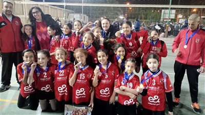 فتيات الأهلي 2015 أبطال دوري براعم كرة الطائرة 