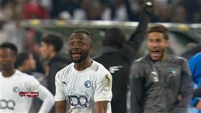 الحكم يحرم بيراميدز من الفوز على أورلاندو وطرد رمضان صبحي 