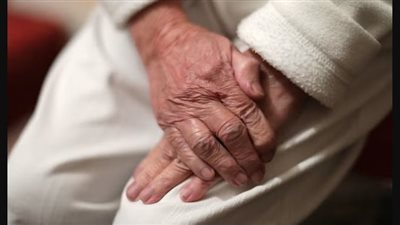 كيف تكتشف علامات الخرف في مرحلة الشباب؟