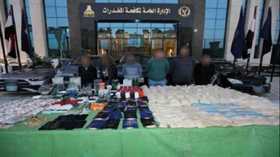 الداخلية تعلن إحباط محاولة جلب «شحنة حشيش اصطناعي» بـ420 مليون جنيه
