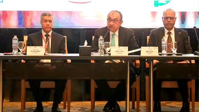 وزير قطاع الأعمال: العلاقات المصرية الكويتية تاريخية وأخوية ونتطلع لتعزيز التعاون