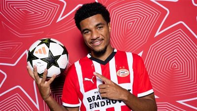 من آيندهوفن إلى لندن.. تشيلسي يطارد النجم الشاب مالك تيلمان