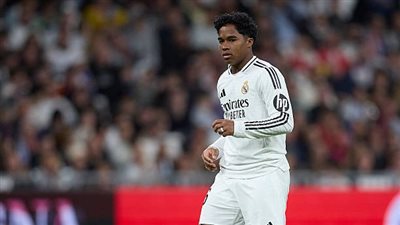 إندريك غير سعيد في ريال مدريد.. الإعارة خيار مطروح