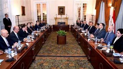 وزير الخارجية والهجرة يستقبل أعضاء مجلس التعاون المصري الكويتي