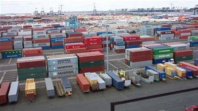 النقل تدعو للاستثمار في مجال الموانئ الجافة والمناطق اللوجيستية