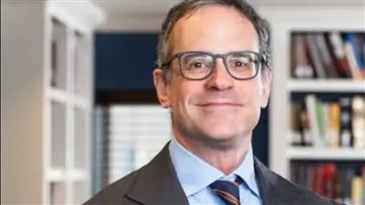 تكليف مايكل أنطون برئاسة وفد محادثات النووي مع إيران