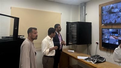 بالصور.. وكيل «صحة الأقصر» يتفقد سير العملية الطبية بالوحدات الصحية