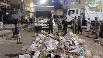 بالصور.. رفع الإشغالات والمخلفات الصلبة في حملة نظافة بالأقصر