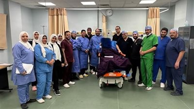 «سكين في العنق».. فريق طبي ينقذ حياة شاب بالخانكة بجراحة عاجلة