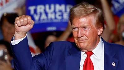 مسؤول سابق في البنتاجون يكشف عن سياسة ترامب بالملف الأوكراني