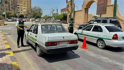 ضبط 50سيارة تاكسي مخالفة خلال حملة مرورية للتأكد من تعريفة الركوب بالمنيا 
