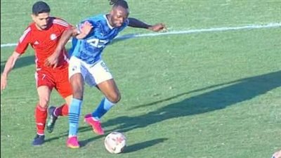 فيستون ماييلي يقود بيراميدز لتخطى كمين حرس الحدود في الوقت القاتل 