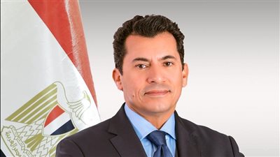 وزير الرياضة يتابع أول تجربة لانتخابات برلمان طلائع مصر إلكترونيًا