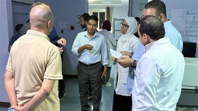 وكيل «صحة الأقصر» يتفقد مستشفى الحميات لمتابعة سير العمل (صور)