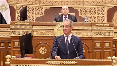 وزير الاتصالات: تأهيل ألف طالب جامعي سنويا من خلال مبادرة «مهارات سيبرانية» 