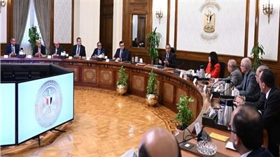 رئيس الوزراء: نعمل على تسهيل إجراءات التسجيل العقاري للوحدات السكنية