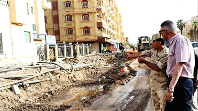 محافظ أسوان يتفقد مشروع تطوير وتوسعة وتجميل طريق السادات