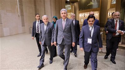  وزير السياحة والآثار يقيم مأدبة عشاء للمشاركين باجتماع وزراء السياحة للدول الأعضاء بمنظمة الـ D-8 بالمتحف المصري الكبير