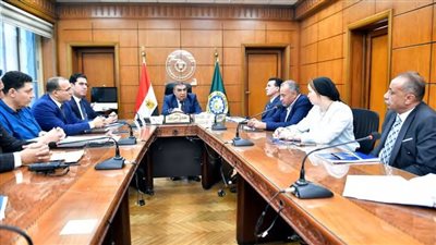 بالتفاصيل.. محافظ الدقهلية يبحث منح حق الانتفاع لـ13 أرض استثمارية بجمصة