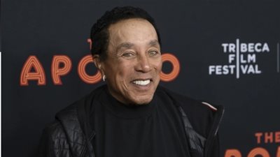 مدبرات منزل يتهمن النجم الأمريكي روبنسون بالاعتداء الجنسي والاغتصاب