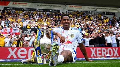 فيربو على أعتاب الرحيل مجانًا.. صراع أوروبي لخطف ظهير ليدز