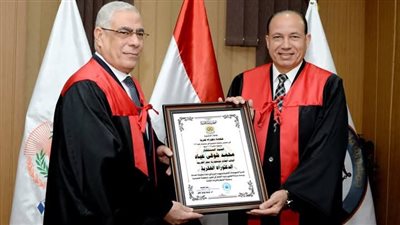 جامعة المنصورة تمنح النائب العام المصري الدكتوراه الفخرية تقديرًا لإسهاماته