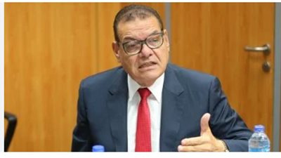 «التصديري للغزل والنسيج»: هكذا أثرت الحرب التجارية بين أمريكا والصين على مصر