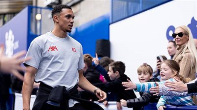 ليفربول يبدأ خطواته الصيفية لتعويض أرنولد.. وعينه على نجم ليفركوزن