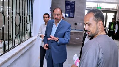  محافظ سوهاج يحيل مدير مركز طب الأسرة و11 من العاملين بالمركز للتحقيق