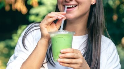 ما هو مشروب الماتشا؟ وهل يعد غذاء خارق وصحي أكثر من القهوة؟