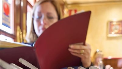 دراسة جديدة.. معرفة محتوى السعرات الحرارية بالأطعمة غير مفيد صحيًا